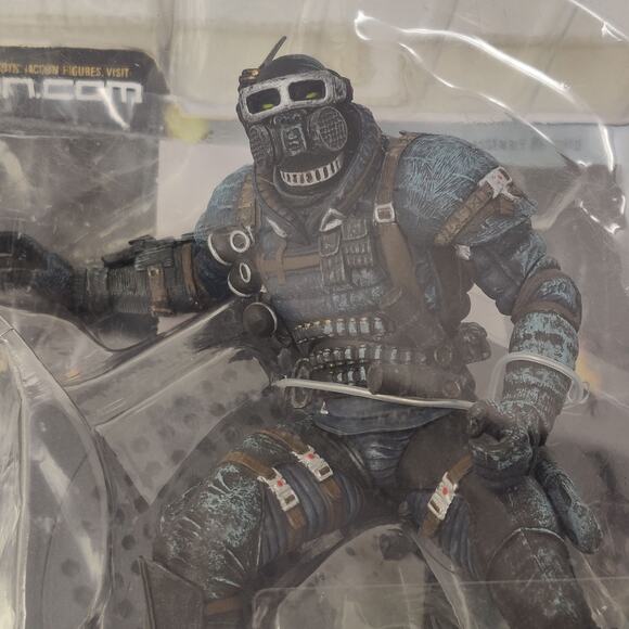 McFarlane Toys Spawn i.64 Series 24 Action Figure Classic Comic Covers Issue 64 - Picture 7 of 16